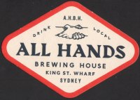 Pivní tácek all-hands-3