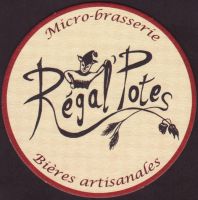 Bierdeckelbrasserie-artisanale-regal-potes-1