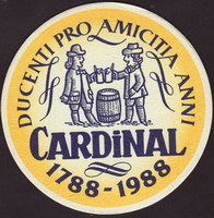 Pivní tácek cardinal-54