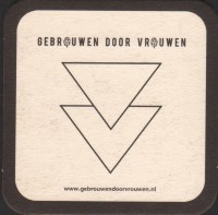 Bierdeckelgebrouwen-door-vrouwen-2-zadek-small