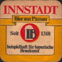 Pivní tácek innstadt-45-zadek-small.jpg