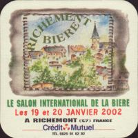 Bierdeckelji-la-salon-international-de-la-biere-1