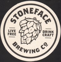 Pivní tácek stoneface-1-small.jpg